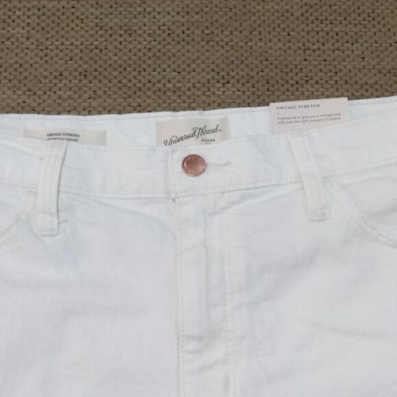Universal Thread Women's Vintage Bermuda Jean Shorts (Size 14) White - NEW!!! - Picture 6 of 9